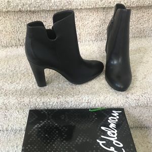 Sam Edelman black leather short boots size 7.5